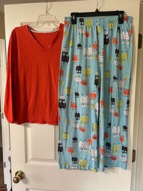 Hue Owl Print Pajama Set